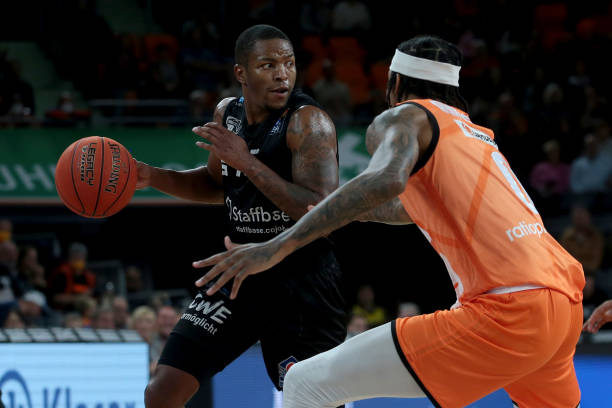 帕托回到了米兰内洛.